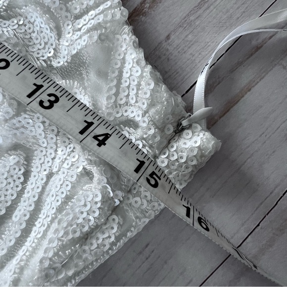 NWT Lulu’s Madina White Sequined One Shoulder Bodycon Dress size Small - Picture 14 of 16